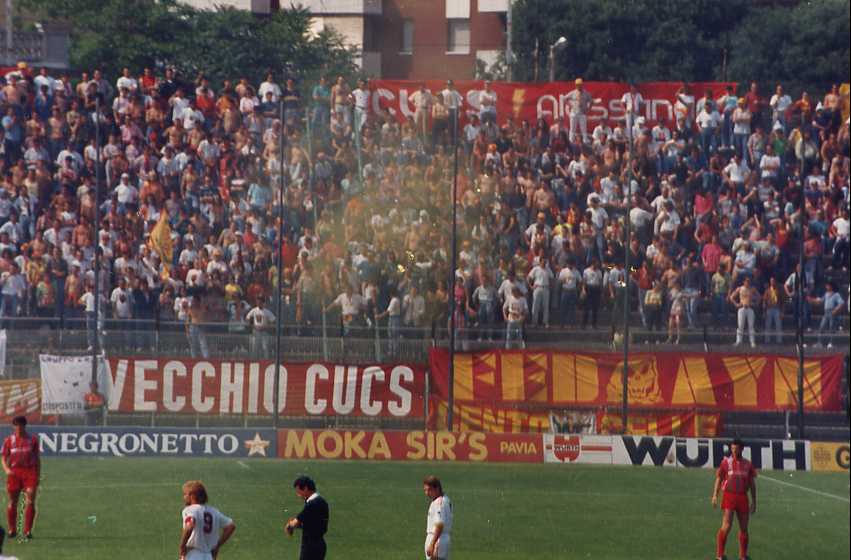 Tifosi giallorossi presenti a Cremona