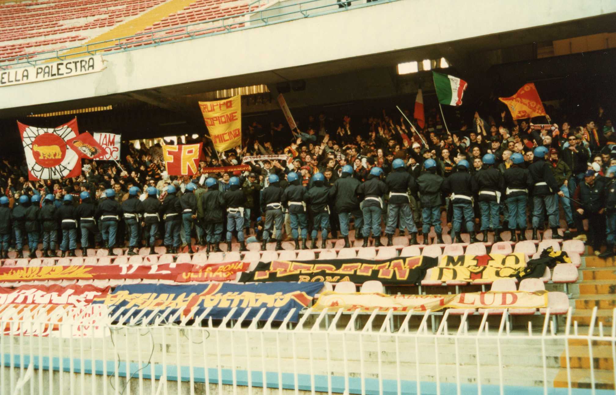 I tifosi della Roma a Napoli