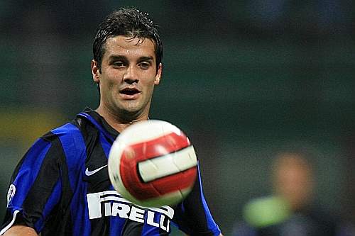 Chivu con la maglia dell'Inter