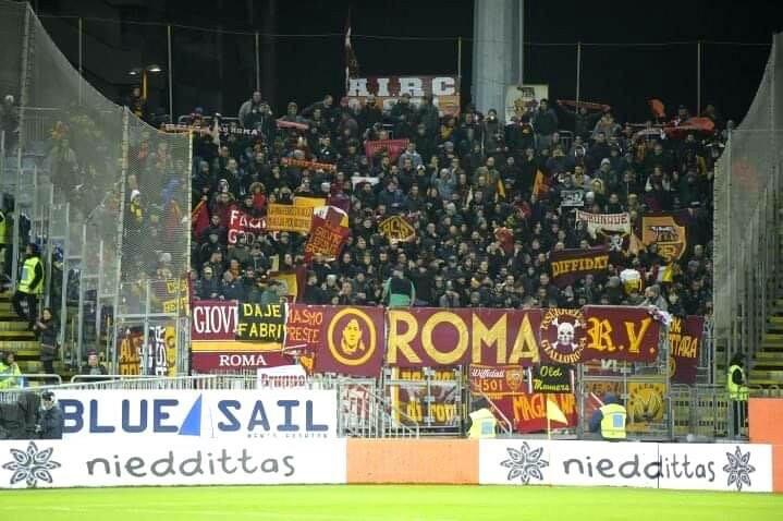 I tifosi della Roma a Cagliari