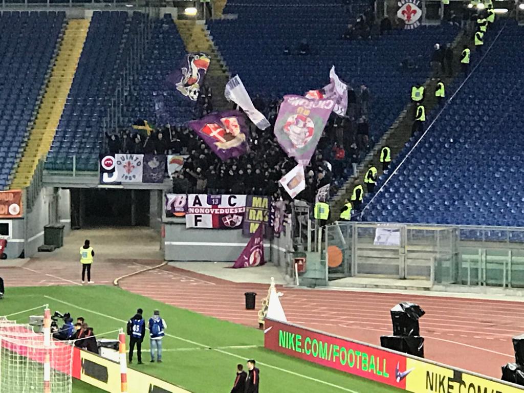 I tifosi della Fiorentina all'Olimpico