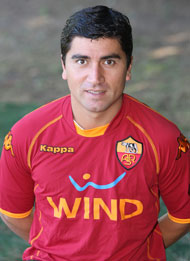 David Pizarro 2008/2009